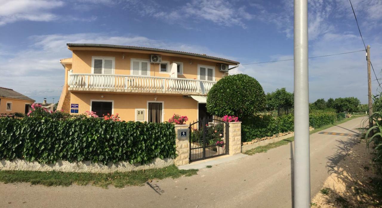 Apartments Lolo Privlaka (Zadar) Exterior foto